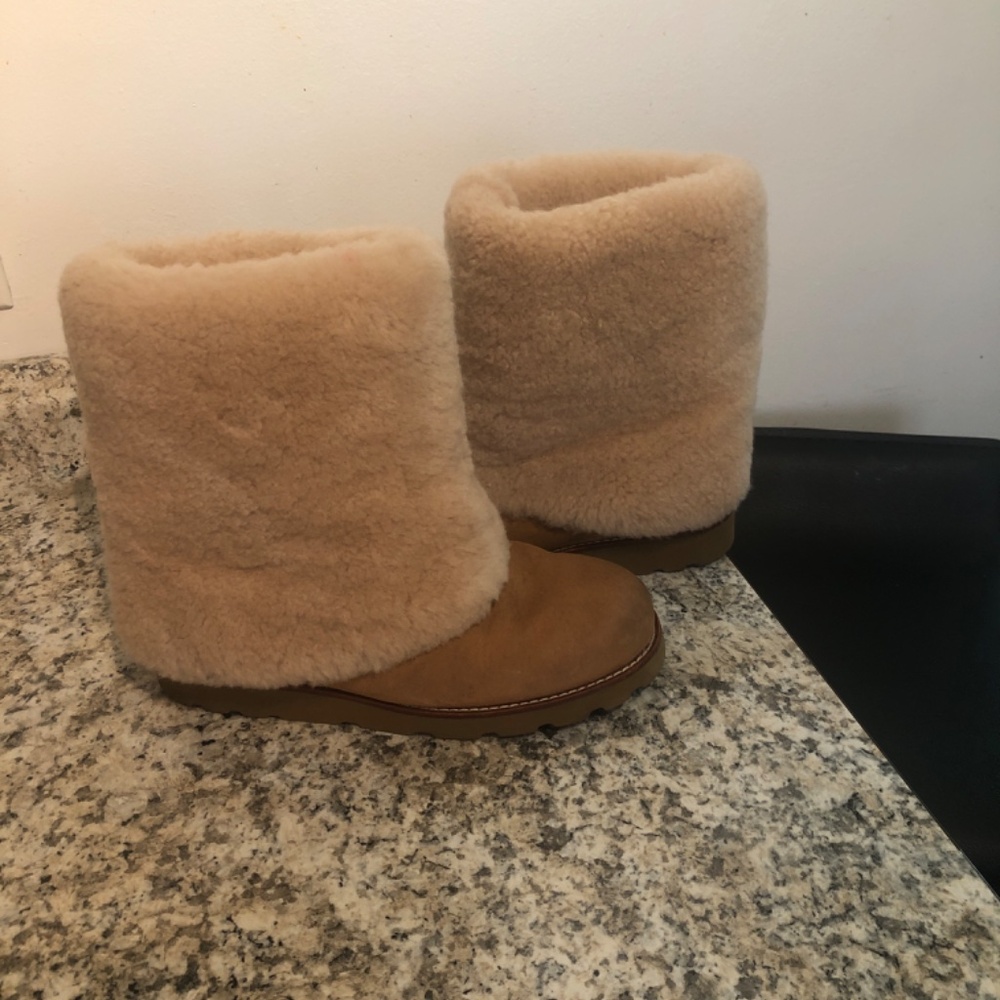 UGG boots - Picture 5 of 5